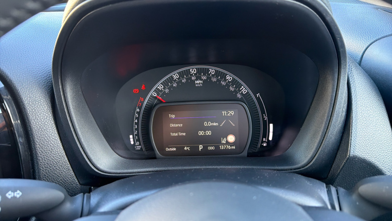 Toyota Aygo X 1.0 VVT-i Edge 5dr Auto Petrol Hatchback